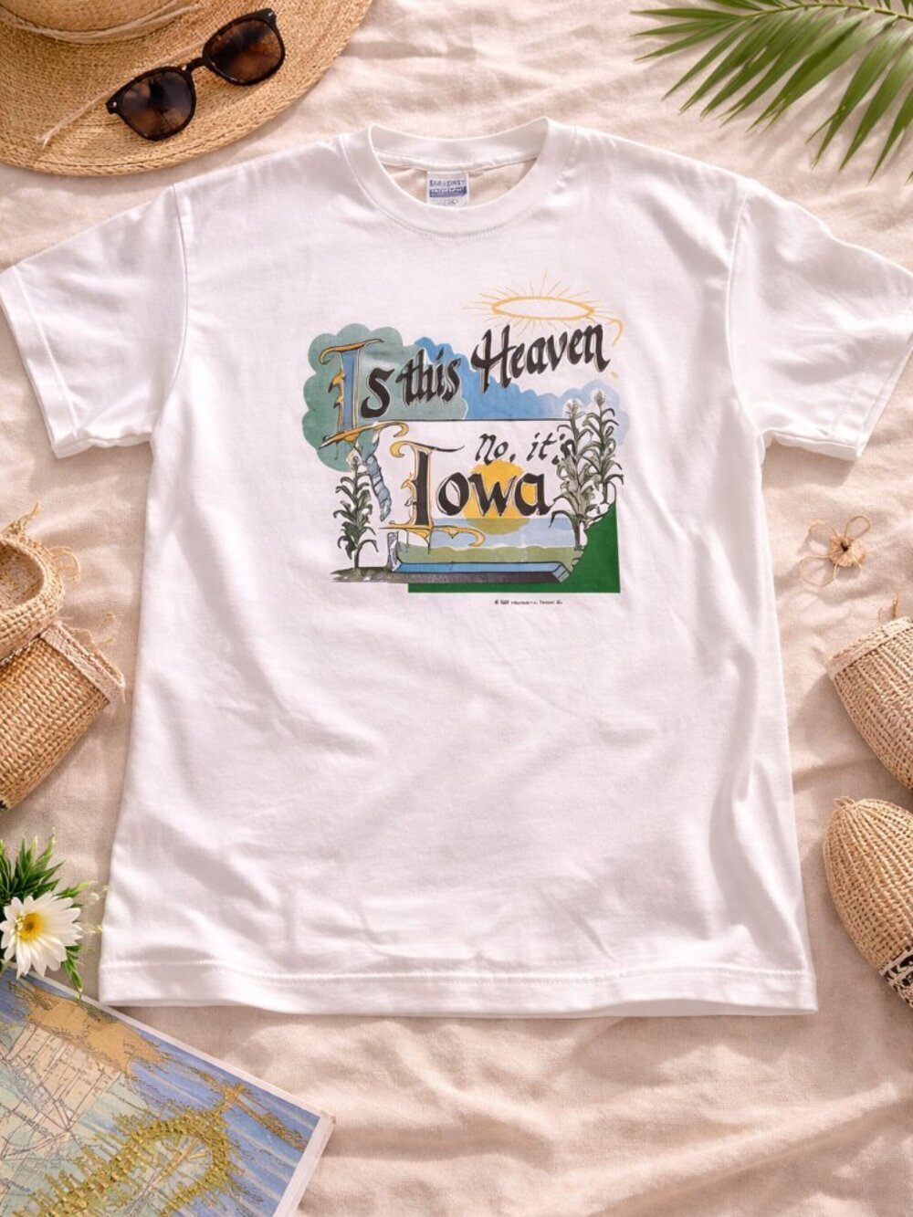 “Is This Heaven? No, It’s Iowa” T-Shirt Size L Field of Dreams Graphic Tee